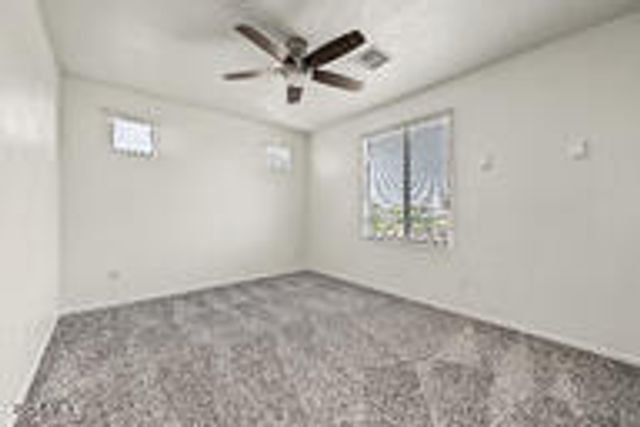 15854 W MAUNA LOA Lane, Surprise, AZ 85379
