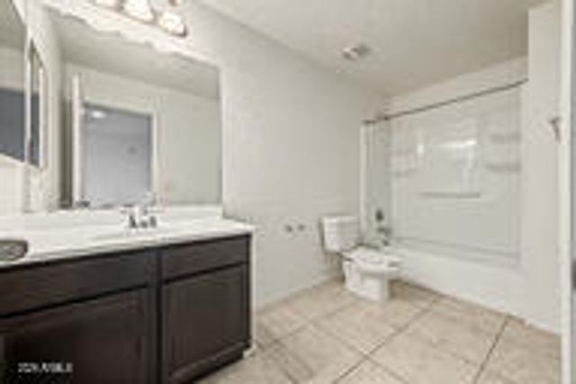 15854 W MAUNA LOA Lane, Surprise, AZ 85379