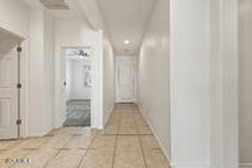 15854 W MAUNA LOA Lane, Surprise, AZ 85379 — photo 4