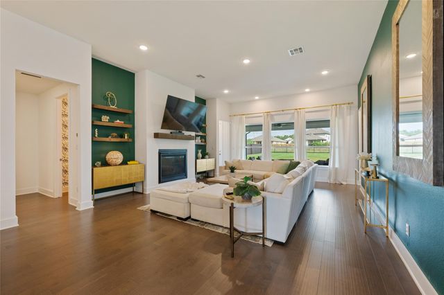 1397 Pink Granite BLVD, Dripping Springs, TX 78620