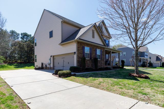 704 Rawlings Place, Rock Hill, SC 29730