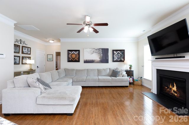 704 Rawlings Place, Rock Hill, SC 29730