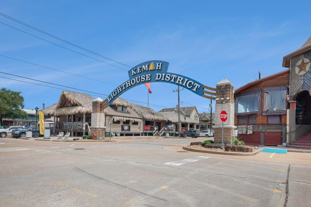 1501 Ashley Court, Seabrook, TX 77586