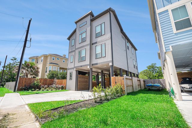 1501 Ashley Court, Seabrook, TX 77586