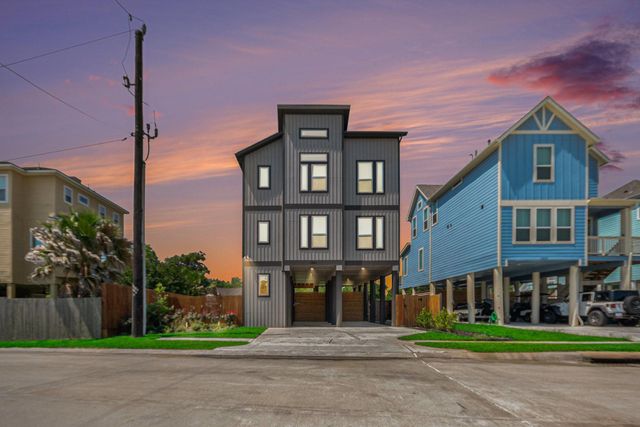 1501 Ashley Court, Seabrook, TX 77586