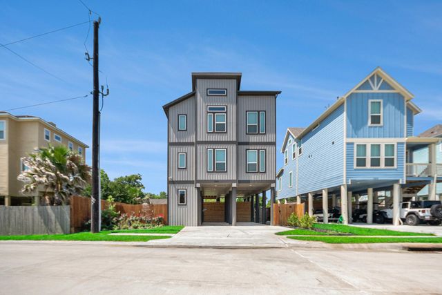 1501 Ashley Court, Seabrook, TX 77586