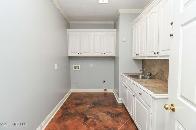 3 Holly Court, Pearl, MS 39208