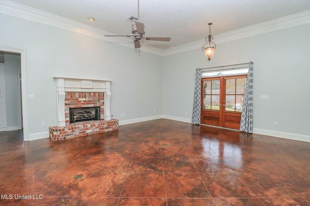 3 Holly Court, Pearl, MS 39208