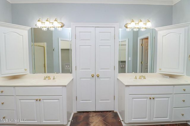 3 Holly Court, Pearl, MS 39208