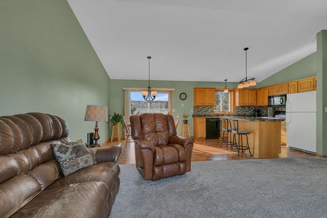 1816 Tyler Path, Saint Cloud, MN 56301