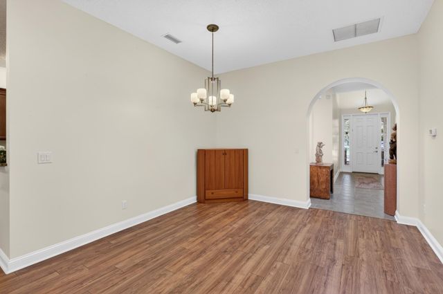 1446 Castle Pines Cir, St Augustine, FL 32092