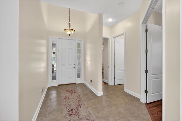 1446 Castle Pines Cir, St Augustine, FL 32092