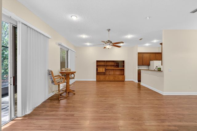 1446 Castle Pines Cir, St Augustine, FL 32092