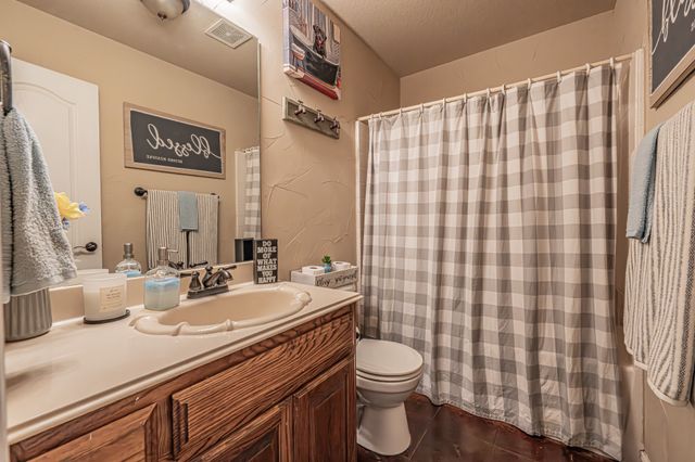 800 Stella Mae Drive, Fort Worth, TX 76028