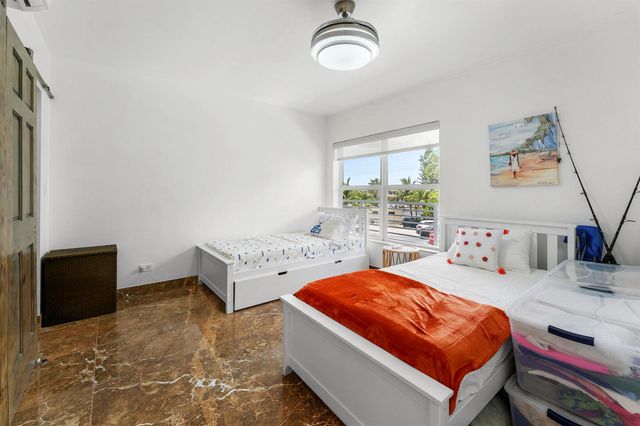1041 Hillsboro Mile 5, Hillsboro Beach, FL 33062