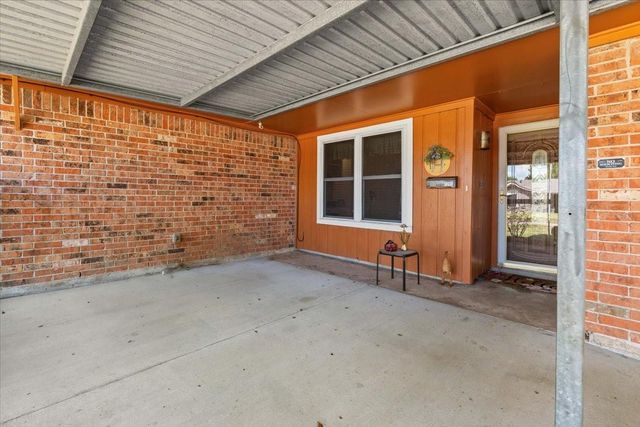1209 E Brown Lane, Deer Park, TX 77536