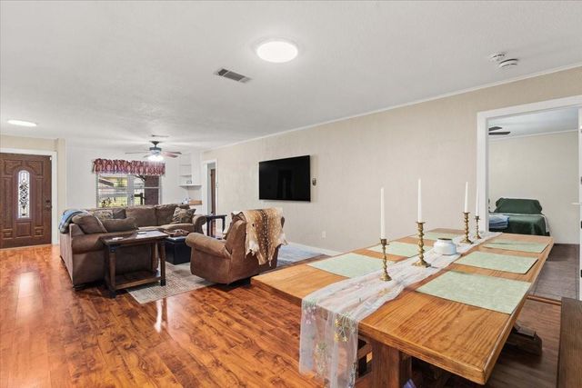 1209 E Brown Lane, Deer Park, TX 77536