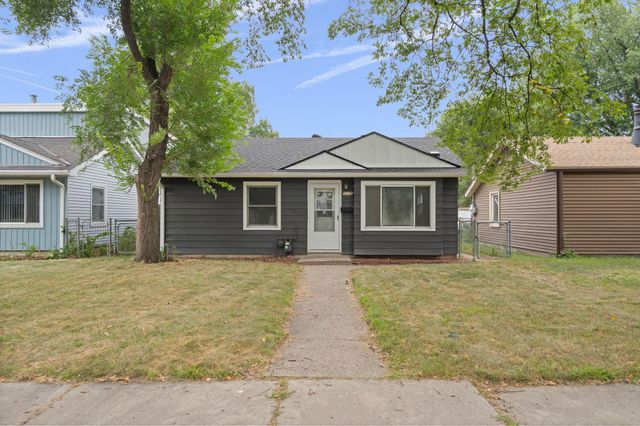 5226 Girard Avenue N, Minneapolis, MN 55430