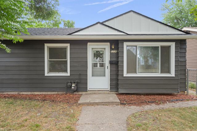 5226 Girard Avenue N, Minneapolis, MN 55430