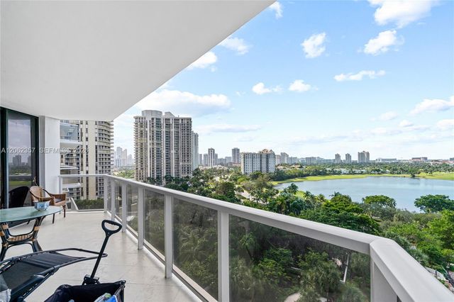 20281 E Country Club Drive 909, Aventura, FL 33180
