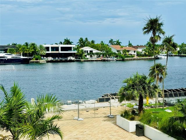 20281 E Country Club Drive 909, Aventura, FL 33180