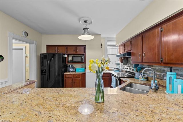 1601 Chesapeake AVE, Hampton, VA 23661