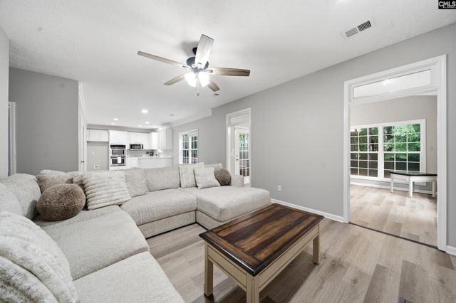 609 Dulaney Bend, Columbia, SC 29229