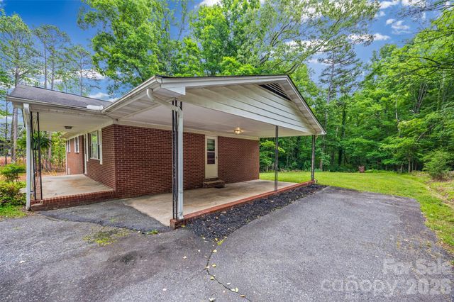 2380 Dixon Road, Belmont, NC 28012