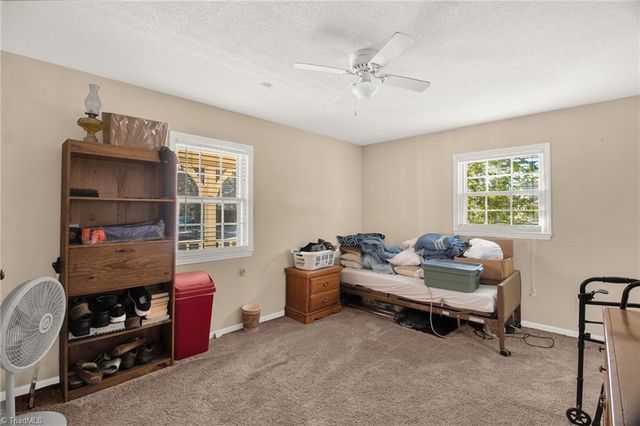 5218 Muirfield Drive, Lexington, NC 27295