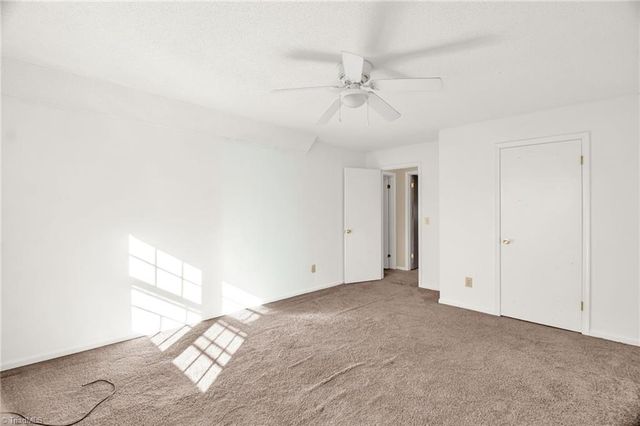 5218 Muirfield Drive, Lexington, NC 27295