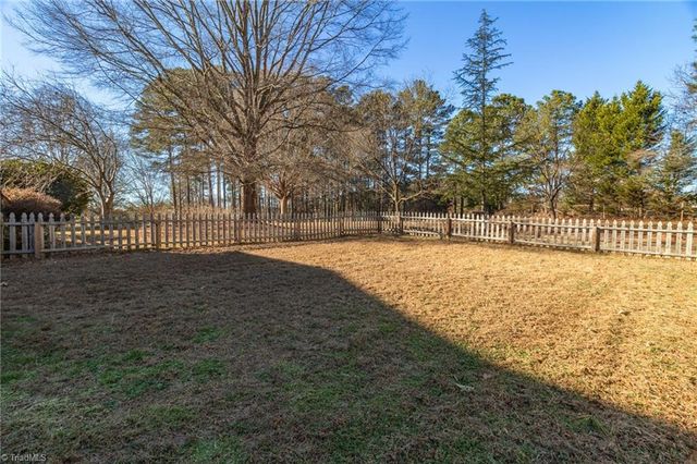 5218 Muirfield Drive, Lexington, NC 27295