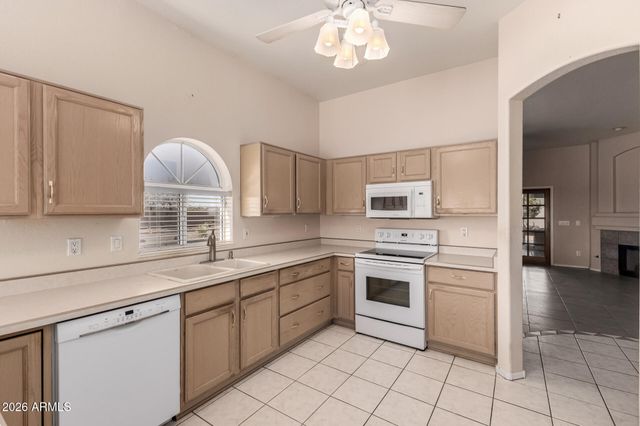 11680 W CHOLLA Court, Surprise, AZ 85378