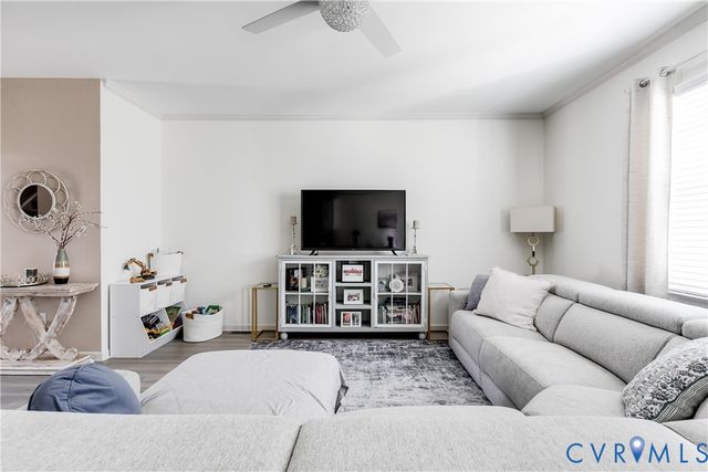 15625 Cedarville Dr, Midlothian, VA 23112