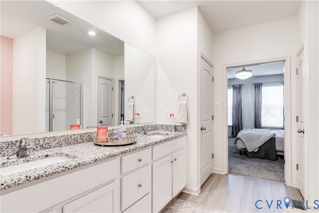 15625 Cedarville Dr, Midlothian, VA 23112
