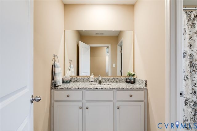 15625 Cedarville Dr, Midlothian, VA 23112