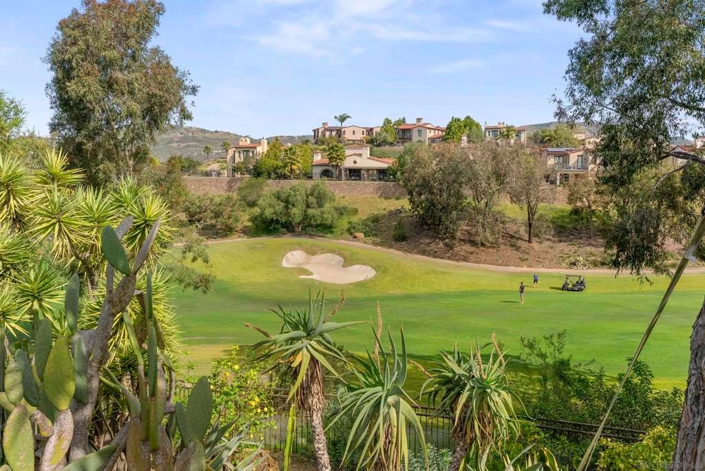 Image 5 of property listing at 7748 Road To Zanzibar, Rancho Santa Fe, CA 92127