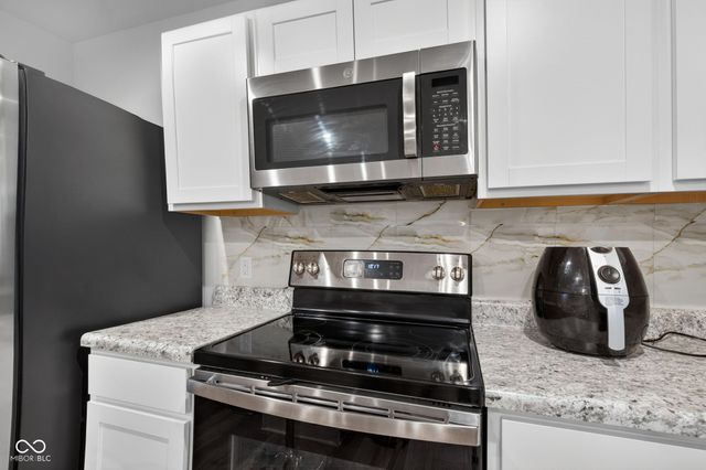 252 N Fairfield Drive, Danville, IN 46122