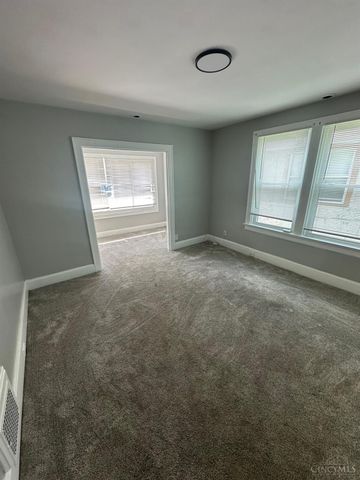 3835 Vine Street, Cincinnati, OH 45217