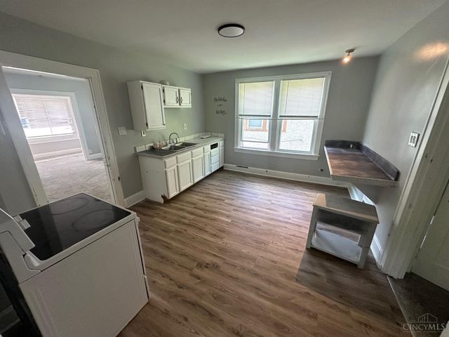 3835 Vine Street, Cincinnati, OH 45217