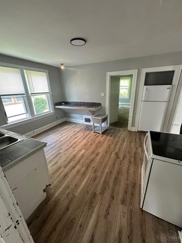 3835 Vine Street, Cincinnati, OH 45217