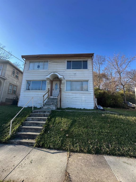 3835 Vine Street, Cincinnati, OH 45217
