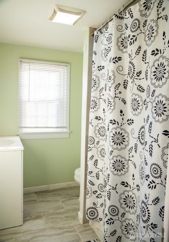 13 Eberly Place, Fords, NJ 08863