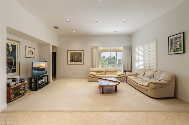 28652 San Lucas LN 202, Bonita Springs, FL 34135