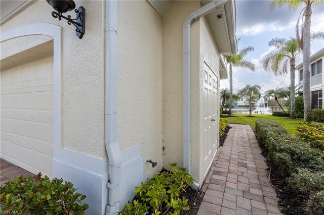 28652 San Lucas LN 202, Bonita Springs, FL 34135