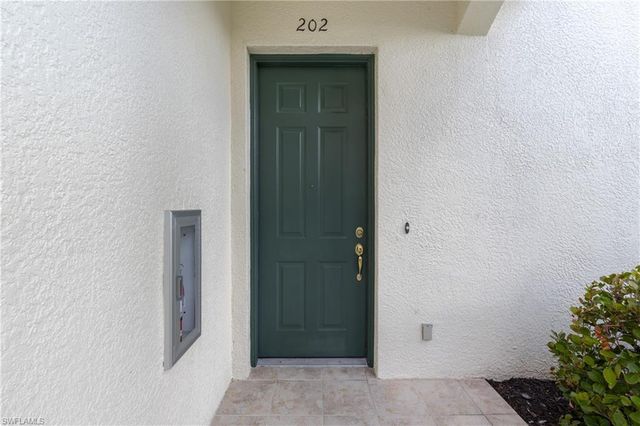 28652 San Lucas LN 202, Bonita Springs, FL 34135