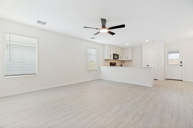 6728 Teal Circle, Princeton, TX 75407