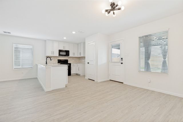 6728 Teal Circle, Princeton, TX 75407