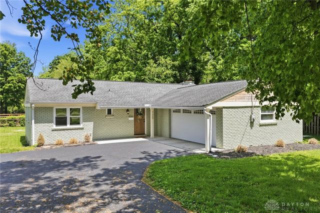 720 Indian Hill Road, Terrace Park, OH 45174