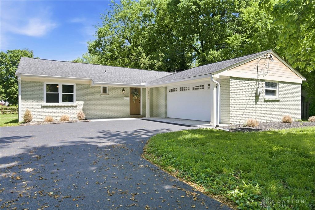 720 Indian Hill Road, Terrace Park, OH 45174