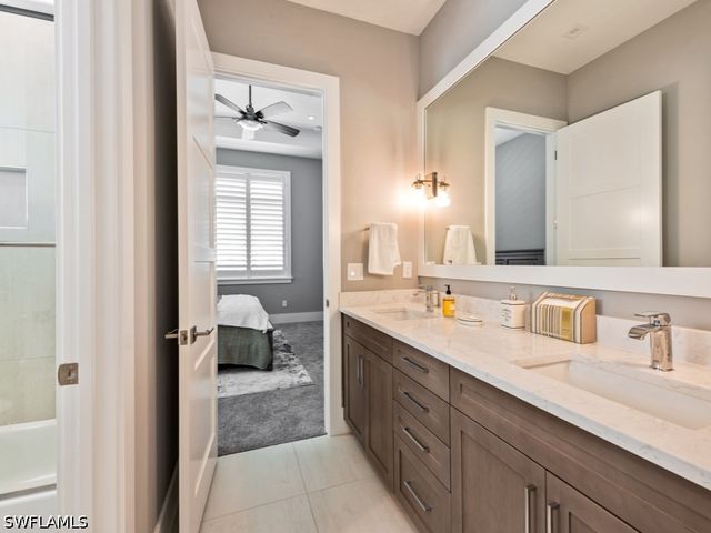 3340 Kumamoto Lane, Naples, FL 34114